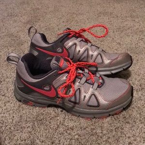 Nike Air Athletic Shoes